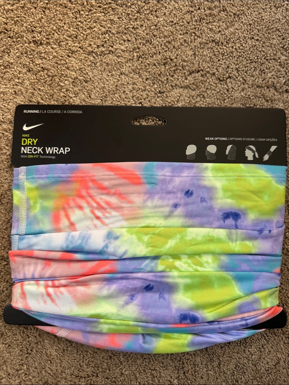 Nike Dy Neck Wrap  
Neck Gaiter